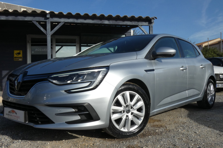 RENAULT MEGANE IV BERLINE