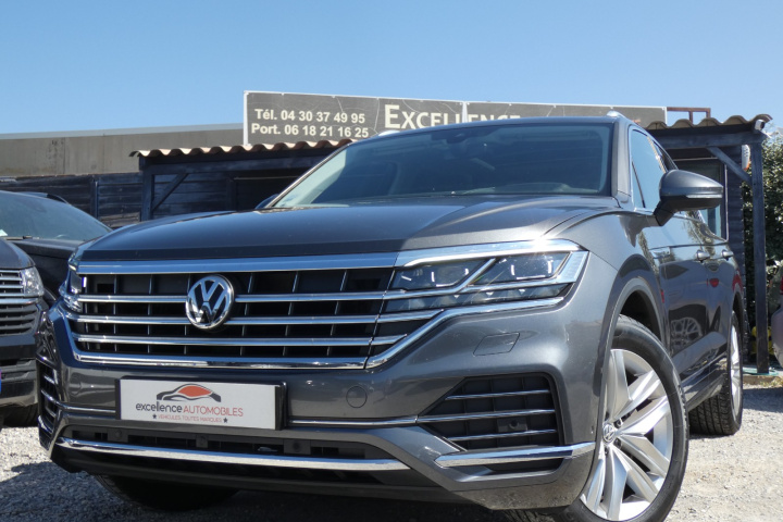 VOLKSWAGEN TOUAREG