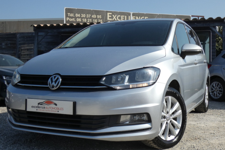 VOLKSWAGEN TOURAN BUSINESS