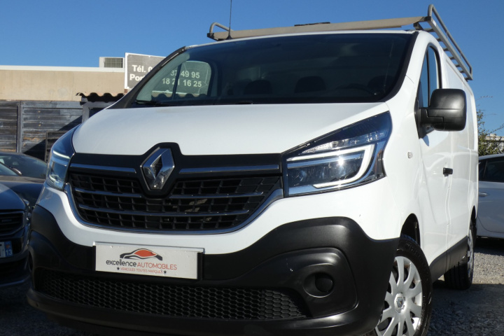 RENAULT TRAFIC FOURGON