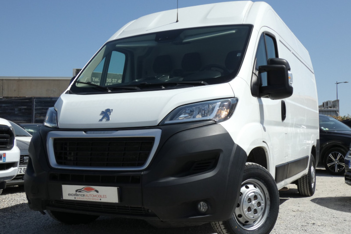 PEUGEOT BOXER FOURGON