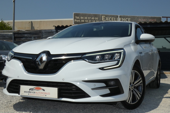 RENAULT MEGANE IV BERLINE